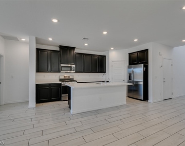 6858 Greensmen Avenue - Photo Thumbnail 20