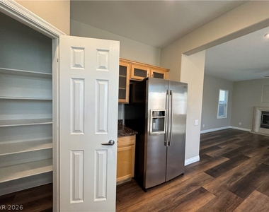 11225 Sweet Cicely Avenue - Photo Thumbnail 9