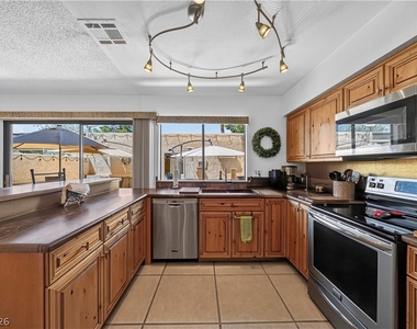 3209 Kinsale Court - Photo Thumbnail 1