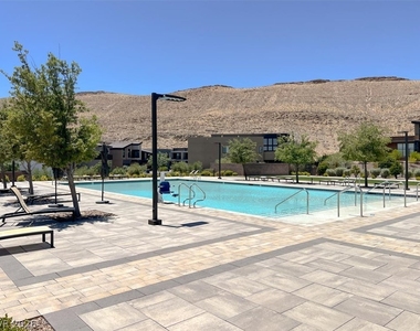 10941 Earth Hues Court - Photo Thumbnail 42