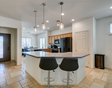 10925 Fog Hollow Court - Photo Thumbnail 19