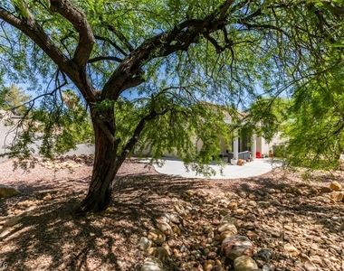 10925 Fog Hollow Court - Photo Thumbnail 44