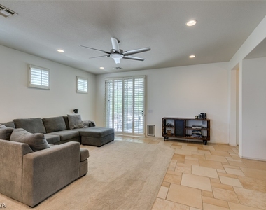 10925 Fog Hollow Court - Photo Thumbnail 9