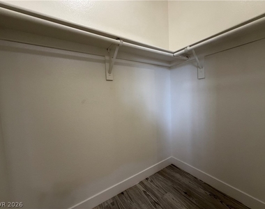 5250 S Rainbow Boulevard - Photo Thumbnail 14