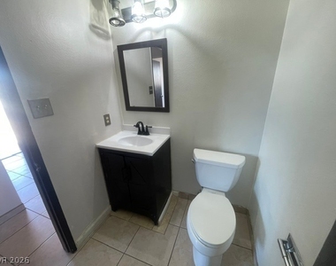 7016 Hurricane Way - Photo Thumbnail 10