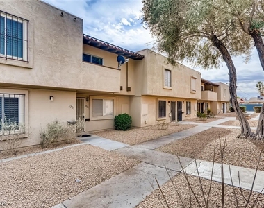 6227 Washington Avenue - Photo Thumbnail 2