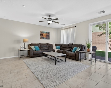 325 Breve Court - Photo Thumbnail 8