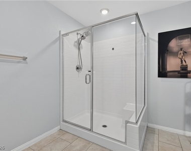 325 Breve Court - Photo Thumbnail 38