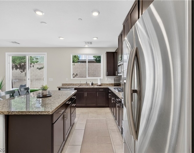 325 Breve Court - Photo Thumbnail 22