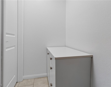 325 Breve Court - Photo Thumbnail 55