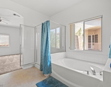 3213 Carbondale Street - Photo Thumbnail 18