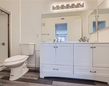 3103 Key Largo Drive - Photo Thumbnail 13