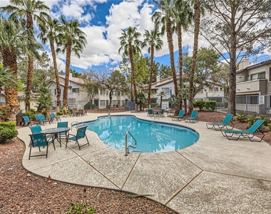 3103 Key Largo Drive - Photo Thumbnail 1