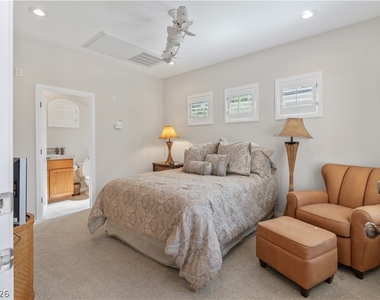 10 Chatmoss Road - Photo Thumbnail 21