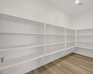 128 Quinn Villa Avenue - Photo Thumbnail 8