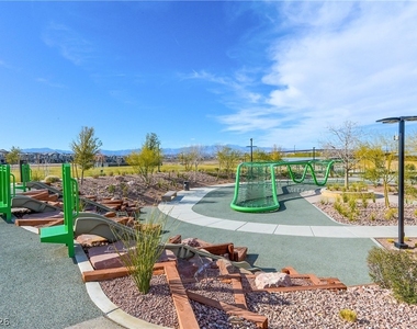 128 Quinn Villa Avenue - Photo Thumbnail 39