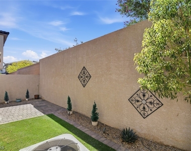 305 Quail Dove Avenue - Photo Thumbnail 37