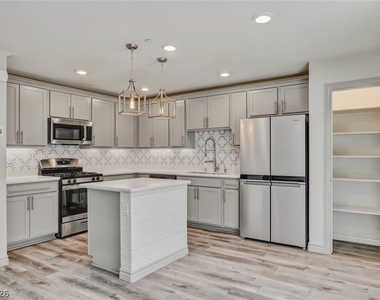 305 Quail Dove Avenue - Photo Thumbnail 5