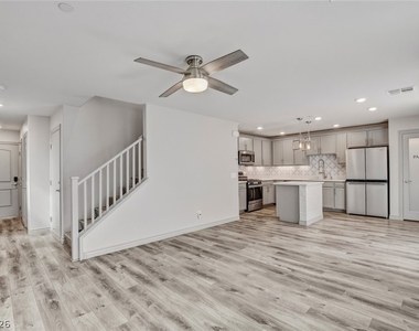 305 Quail Dove Avenue - Photo Thumbnail 12