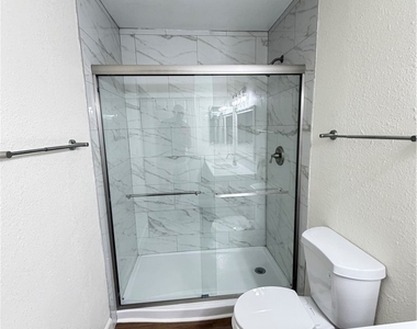 3517 Folage Drive - Photo Thumbnail 19