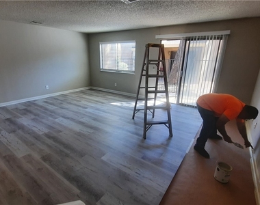 1632 Marathon Drive - Photo Thumbnail 7