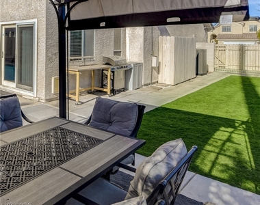 7301 Casa Solar Court - Photo Thumbnail 26