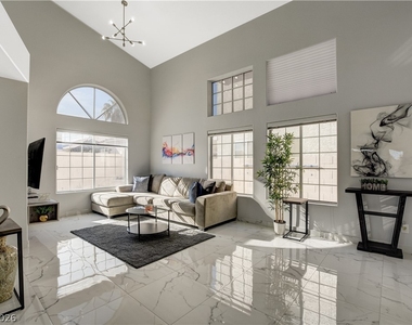 7301 Casa Solar Court - Photo Thumbnail 3