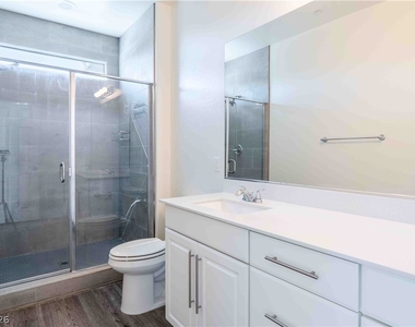 11648 Redwood Mountain Avenue - Photo Thumbnail 15