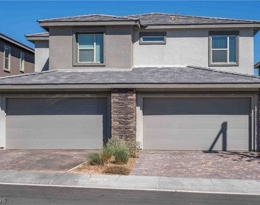 11648 Redwood Mountain Avenue - Photo Thumbnail 17