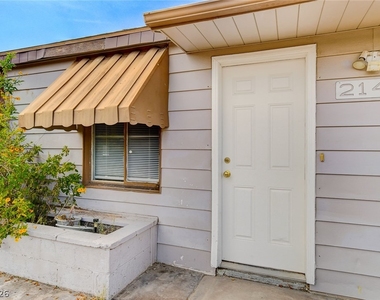 214 W Victory Road - Photo Thumbnail 1