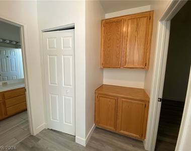 5155 W Tropicana Avenue - Photo Thumbnail 5