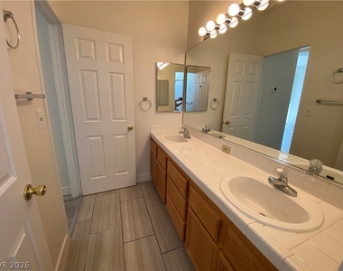 5155 W Tropicana Avenue - Photo Thumbnail 11