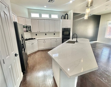 9996 Liberty View Road - Photo Thumbnail 16