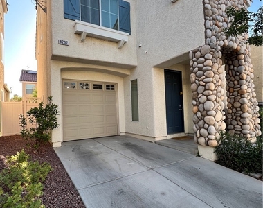 8237 Golden Flowers Street - Photo Thumbnail 2