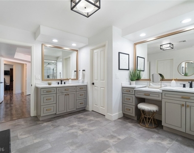 2233 Versailles Court - Photo Thumbnail 55