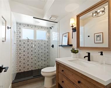 2233 Versailles Court - Photo Thumbnail 66