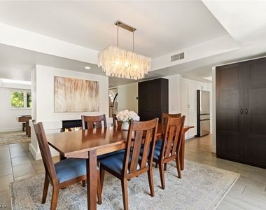 2233 Versailles Court - Photo Thumbnail 36