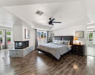 2233 Versailles Court - Photo Thumbnail 56