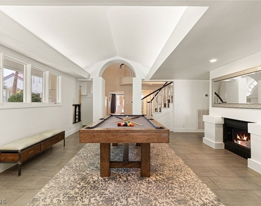 2233 Versailles Court - Photo Thumbnail 31