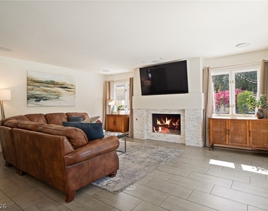 2233 Versailles Court - Photo Thumbnail 38