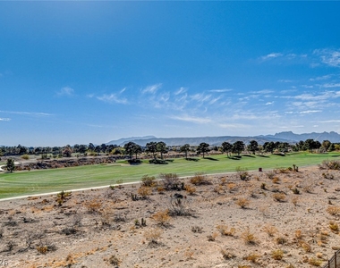 9133 Las Manaitas Avenue - Photo Thumbnail 43