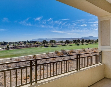 9133 Las Manaitas Avenue - Photo Thumbnail 44