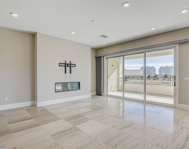 9133 Las Manaitas Avenue - Photo Thumbnail 9