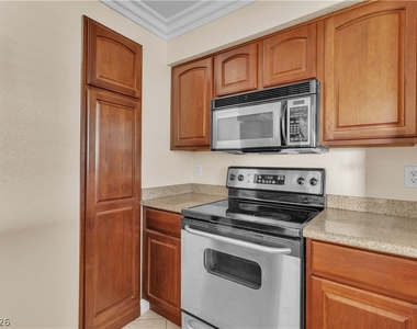 8101 W Flamingo Road - Photo Thumbnail 19