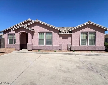 4929 Droubay Drive - Photo Thumbnail 2