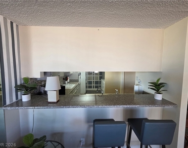 750 S Royal Crest Circle - Photo Thumbnail 34