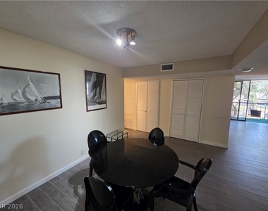 750 S Royal Crest Circle - Photo Thumbnail 30
