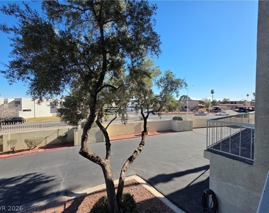 750 S Royal Crest Circle - Photo Thumbnail 3