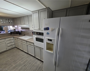750 S Royal Crest Circle - Photo Thumbnail 12