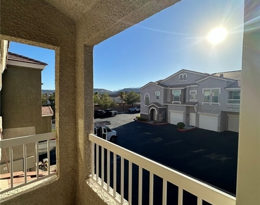 9975 Peace Way - Photo Thumbnail 5